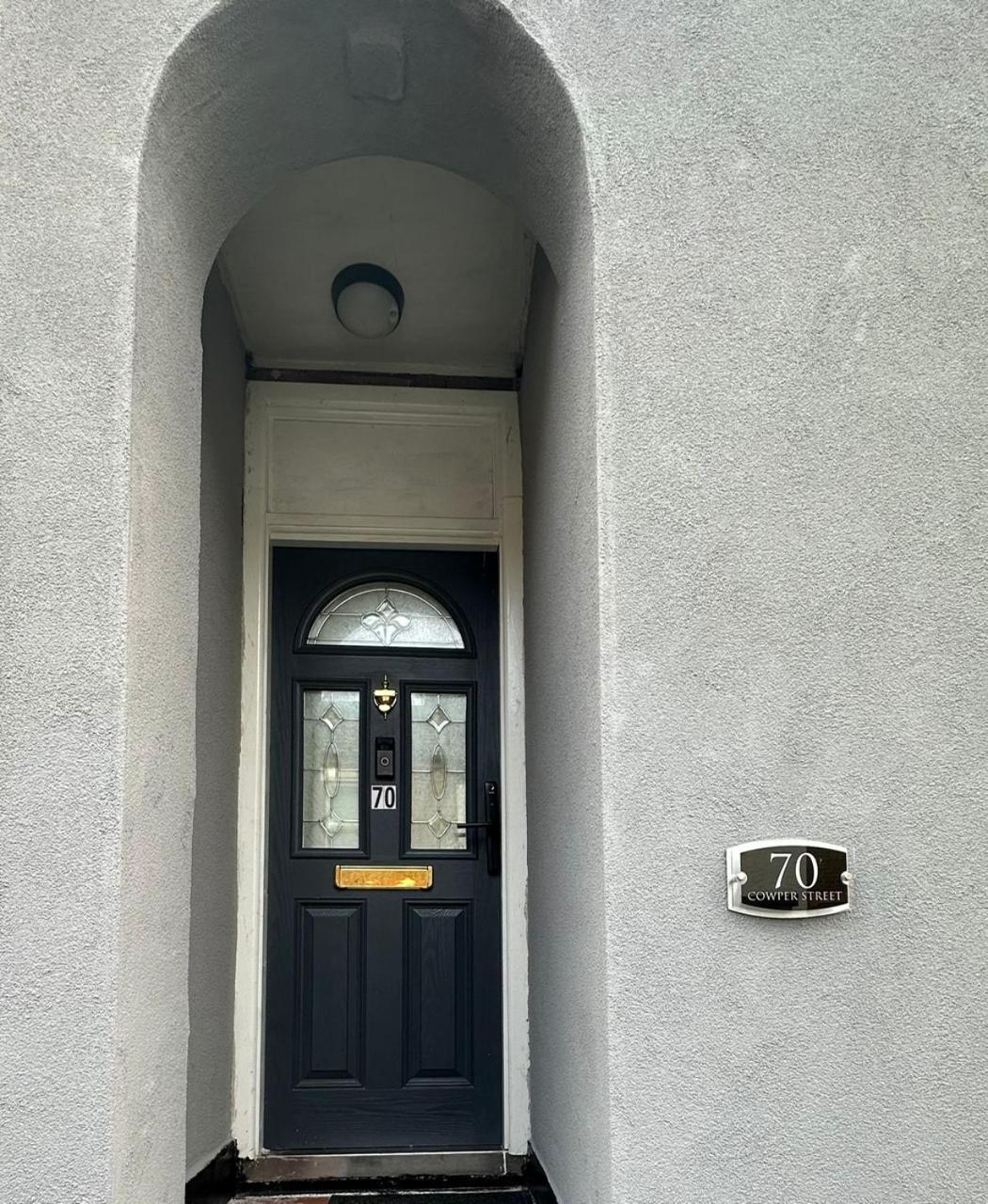 Luton Town House Near Airport 아파트 외부 사진